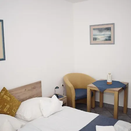 Varga Apartmanhaz * Zalakaros