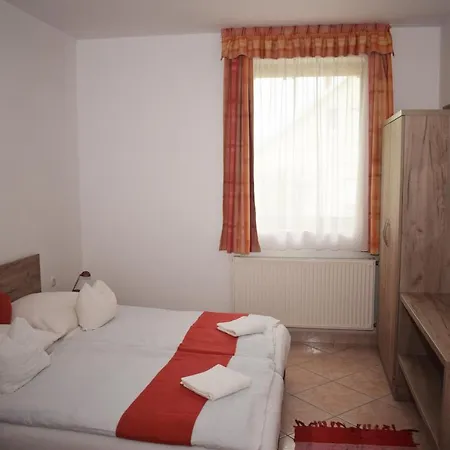 Varga Apartmanhaz Appartement *