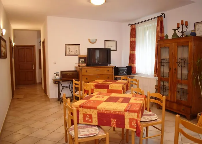 Daire Varga Apartmanhaz Zalakaros